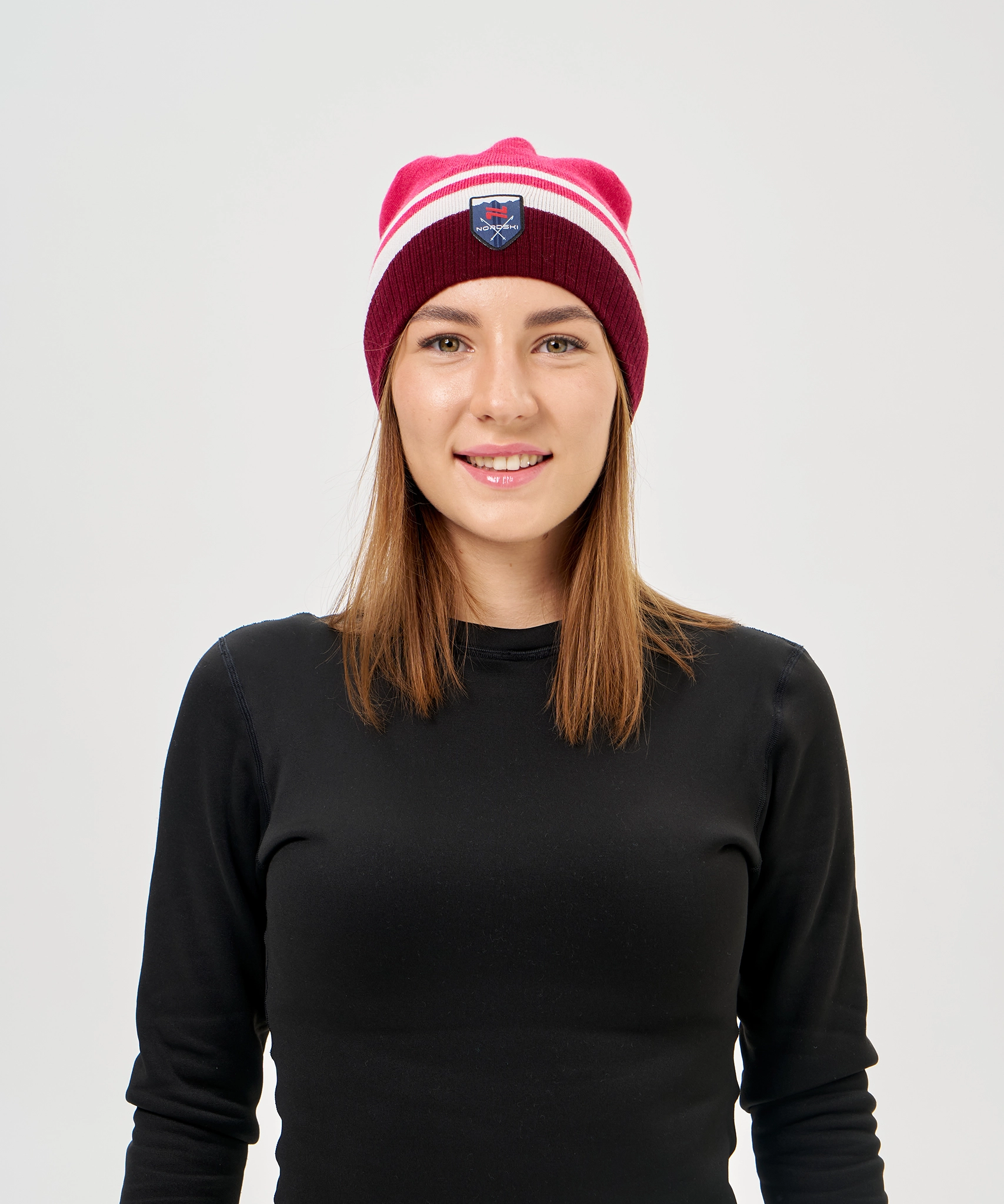 Шапка Nordski Move White/Red/Blue