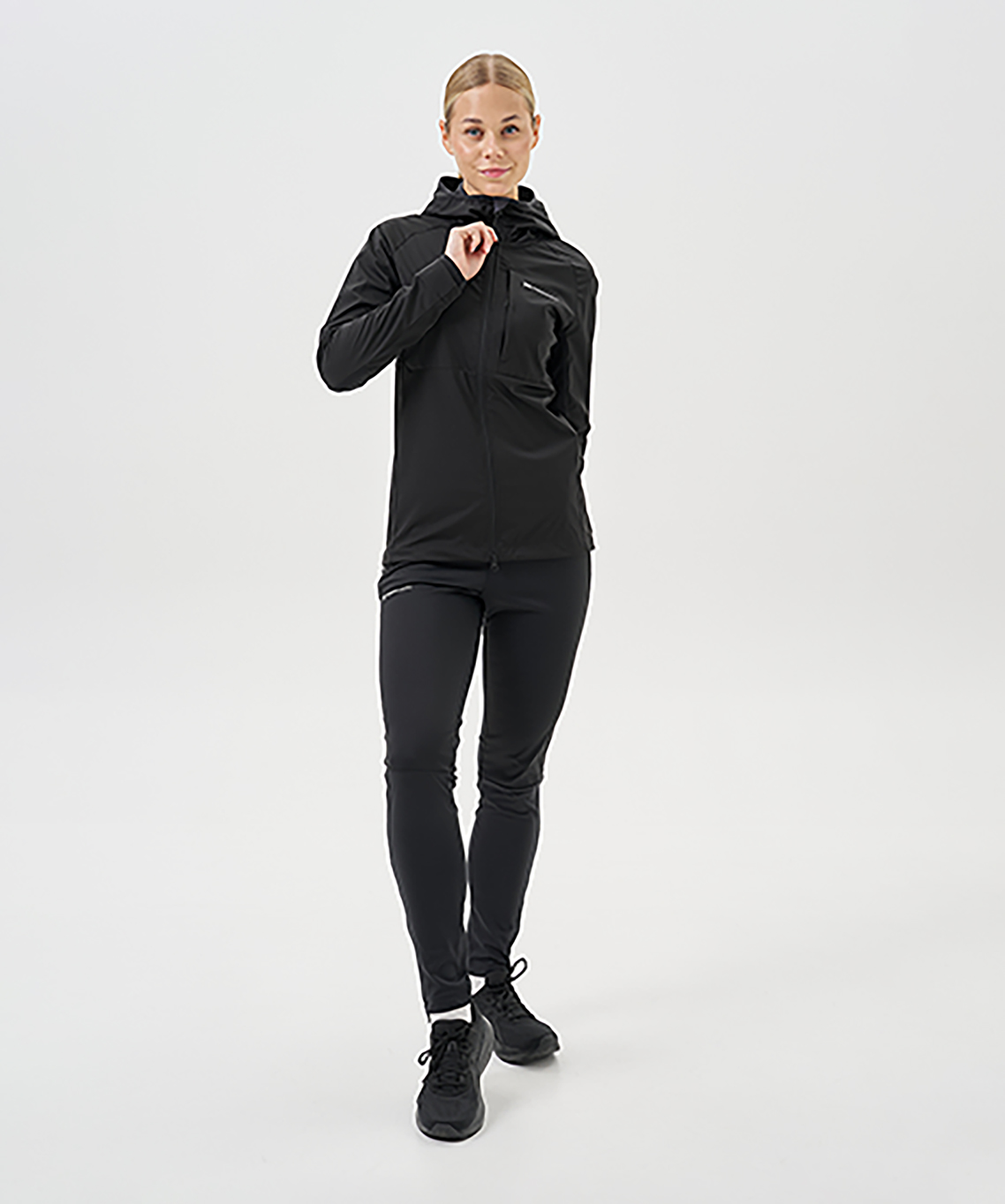 Тренировочная куртка Nordski PRO TOUR HOOD Black W